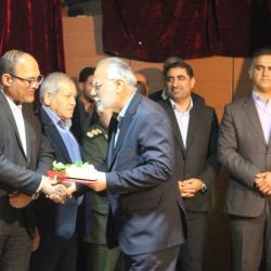 تجلیل مدیرشعب استان خراسان رضوی از جامعه کارگری